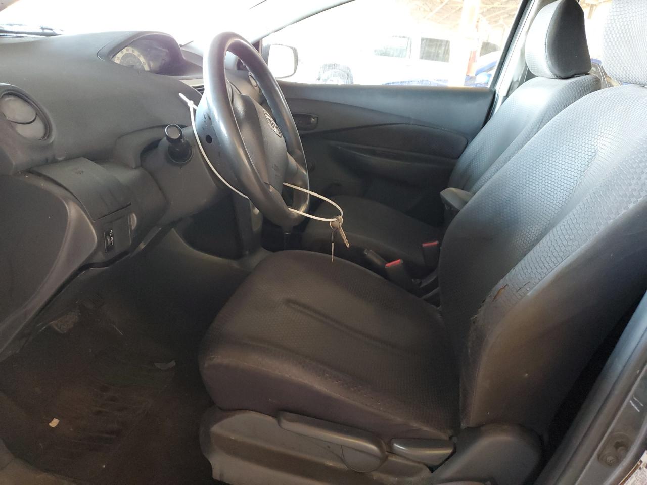 2007 Toyota Yaris VIN: JTDBT923271127266 Lot: 65480145