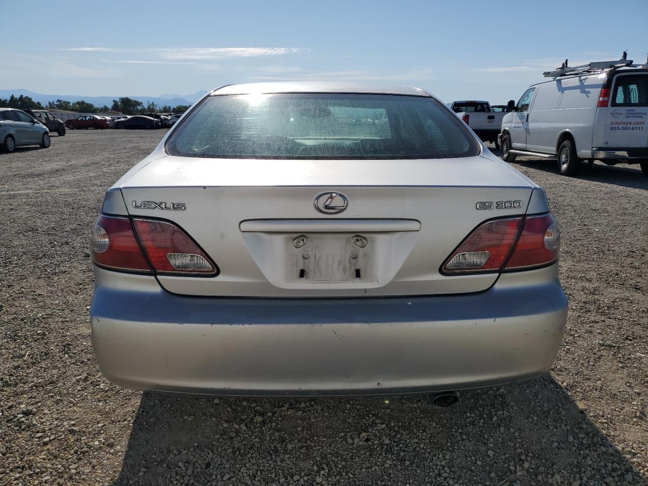 2002 Lexus Es 300 VIN: JTHBF30G020027464 Lot: 63291065