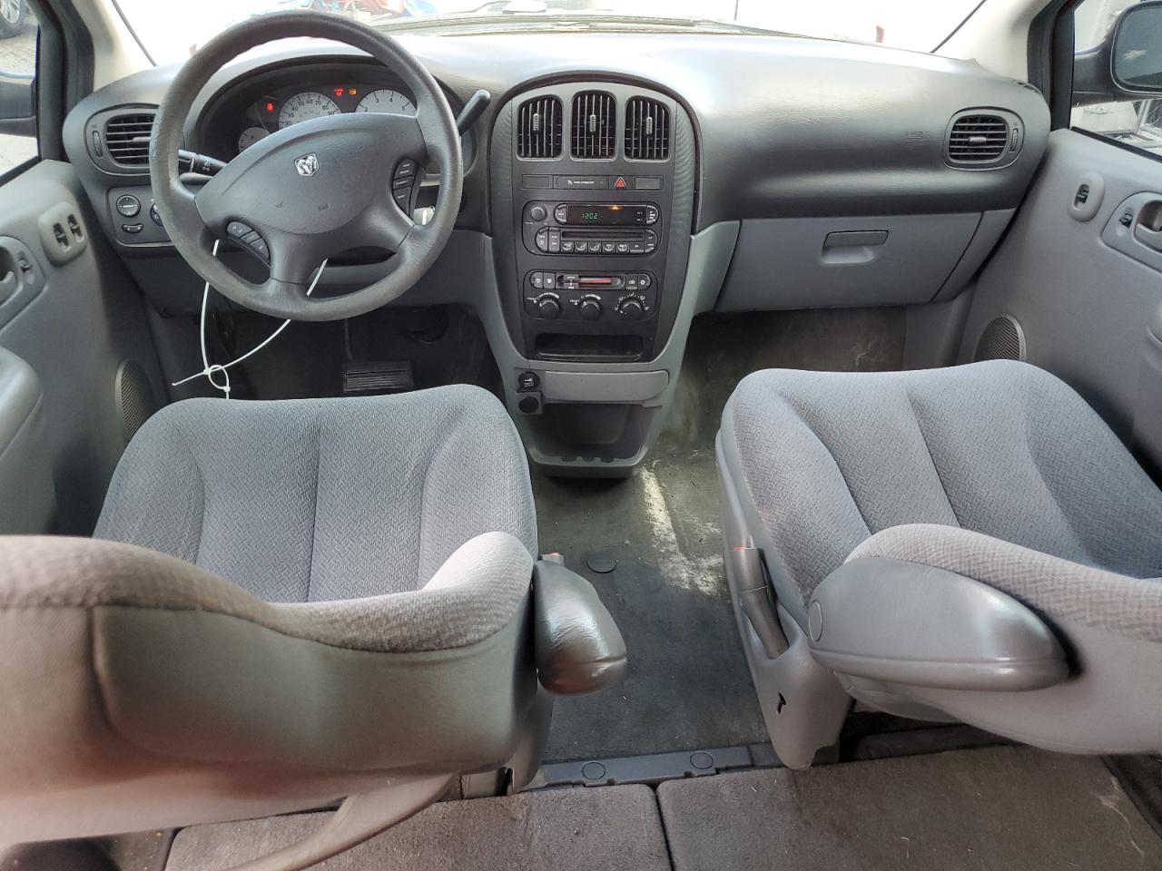 2005 Dodge Grand Caravan Sxt VIN: 2D4GP44LX5R361550 Lot: 62677915