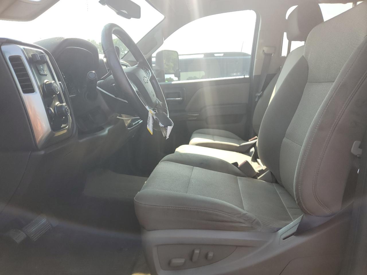 2018 Chevrolet Silverado K2500 Heavy Duty Lt VIN: 1GC1KVEY1JF104649 Lot: 65530895