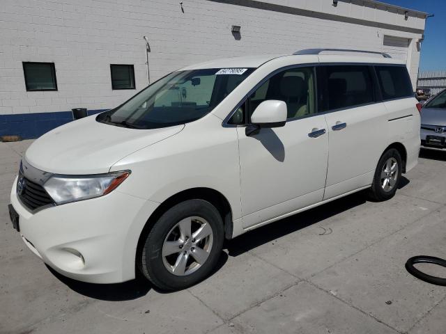  NISSAN QUEST 2016 Кремовый