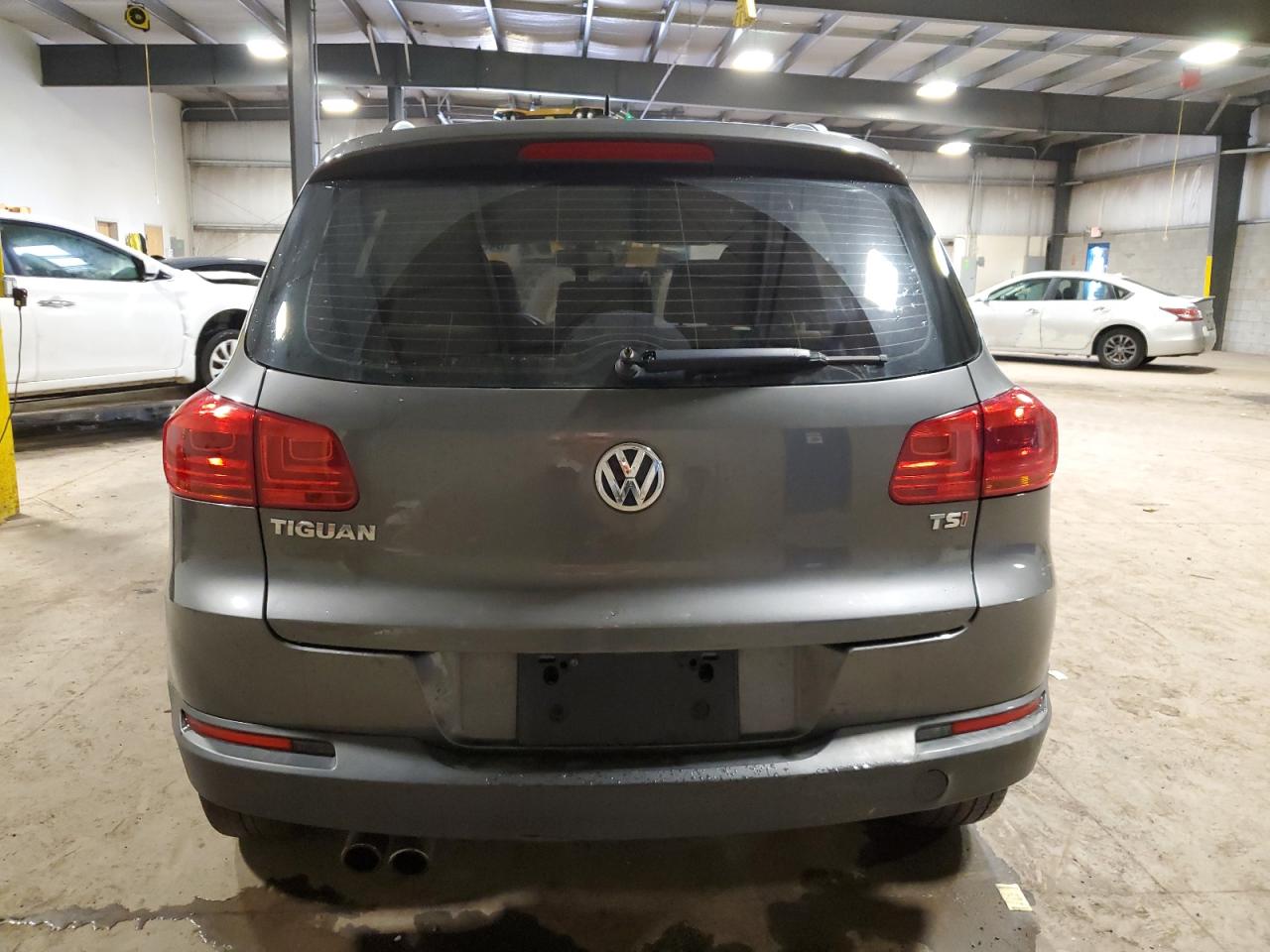 2016 Volkswagen Tiguan S VIN: WVGAV7AX3GW031336 Lot: 64297825