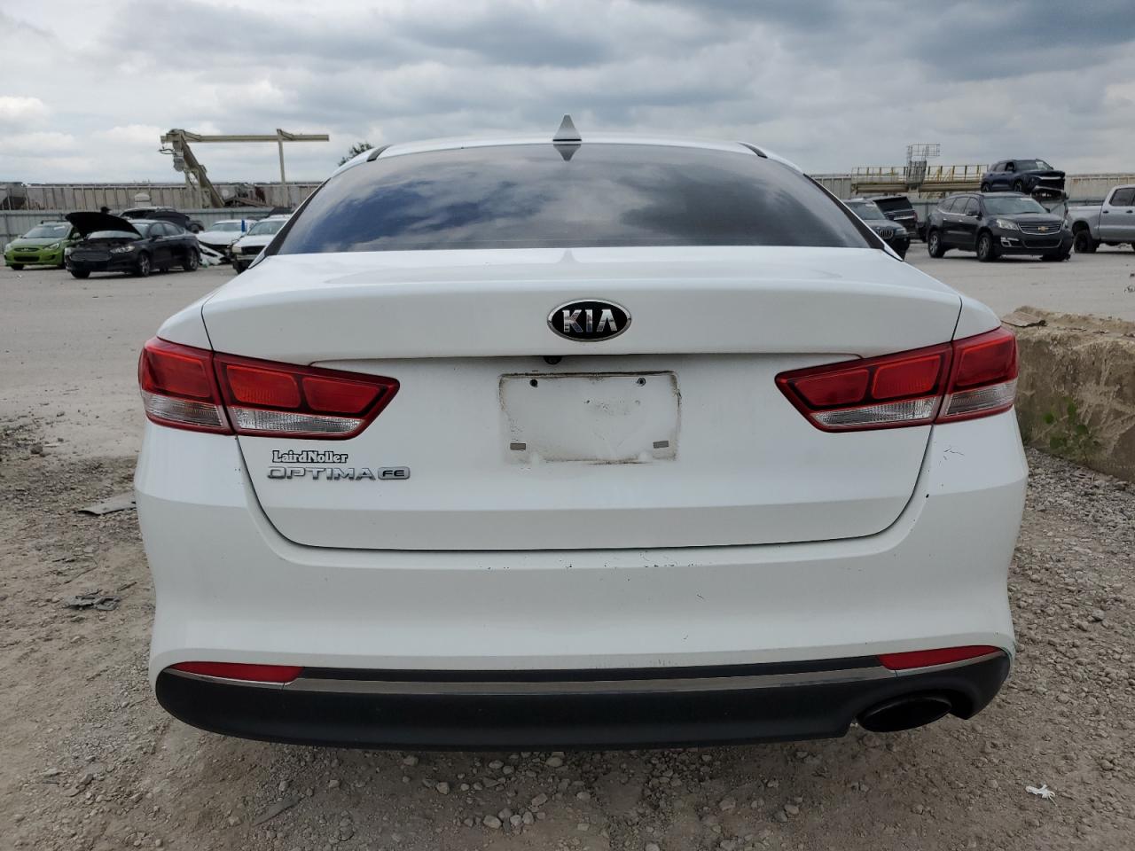 5xxgt4l37hg161569 5XXGT4L37HG161569 2017 Kia Optima Lx