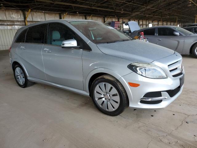 Hatchbacks MERCEDES-BENZ B-CLASS 2016 Srebrny