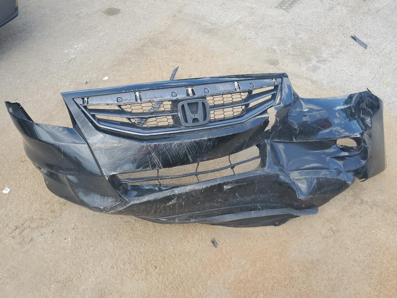 2011 Honda Accord Exl VIN: 1HGCS2B89BA001409 Lot: 64588325