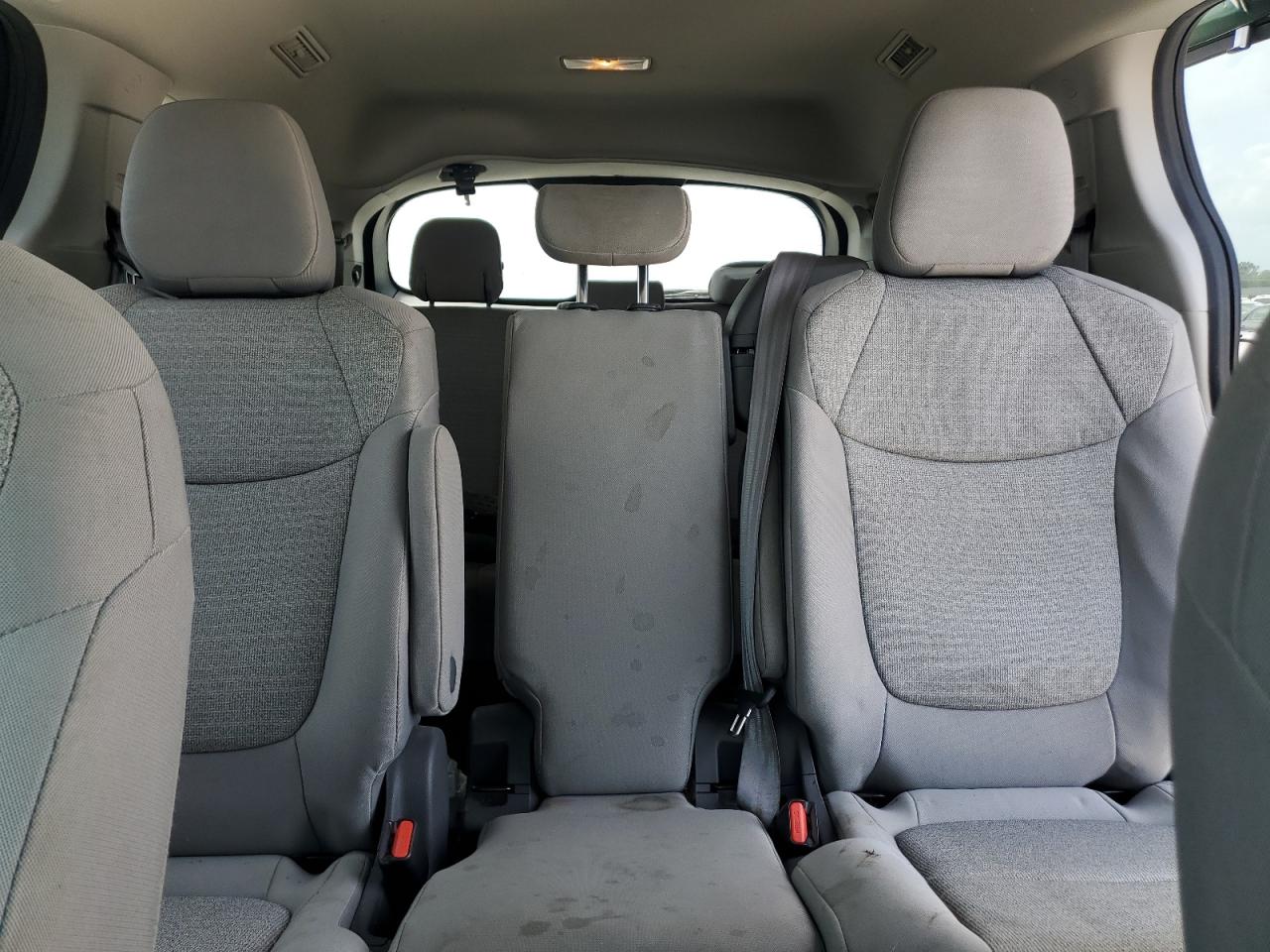2021 Toyota Sienna Le VIN: 5TDBSKFC2MS023251 Lot: 63941915