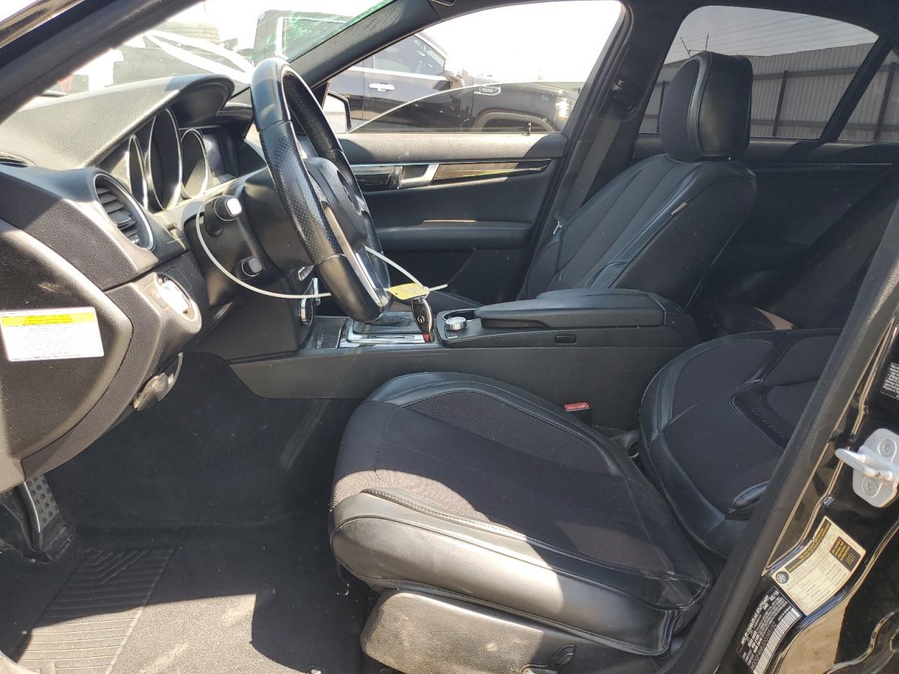 2013 Mercedes-Benz C 250 VIN: WDDGF4HB2DG085162 Lot: 65214495