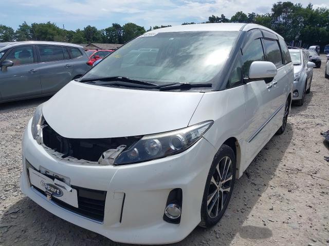 TOYOTA ESTIMA 2015