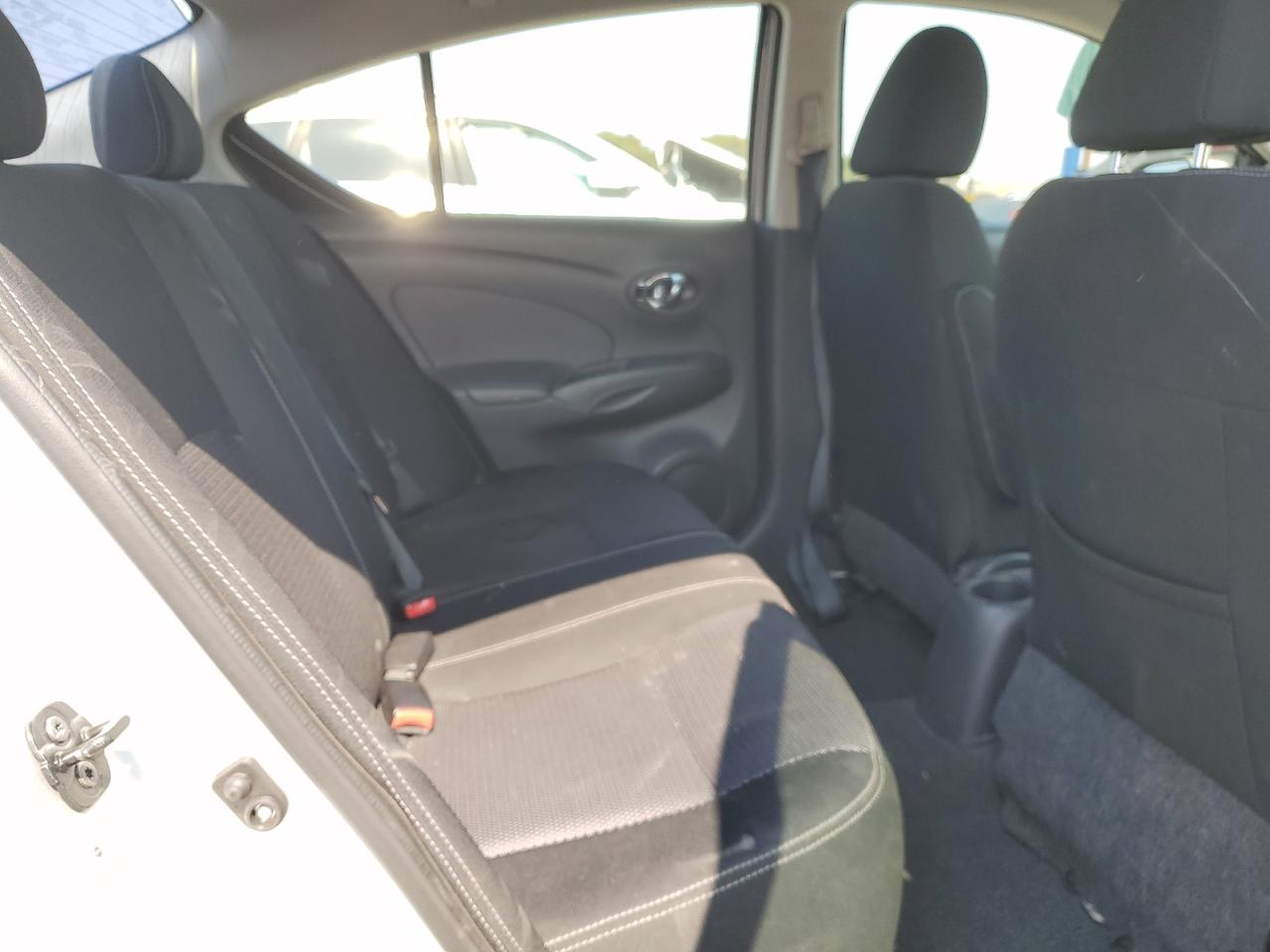 2015 Nissan Versa S VIN: 3N1CN7AP3FL892133 Lot: 64667985