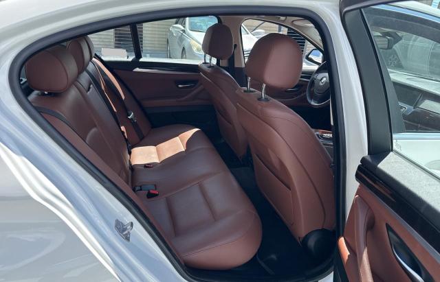 Sedans BMW 5 SERIES 2014 White