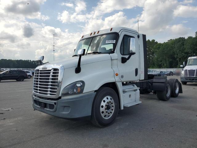 2019 FREIGHTLINER CASCADIA 125 SEMI TRUCK