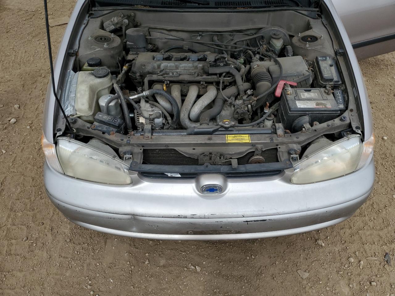 2001 Chevrolet Geo Prizm Base VIN: 1Y1SK52801Z402452 Lot: 65046695