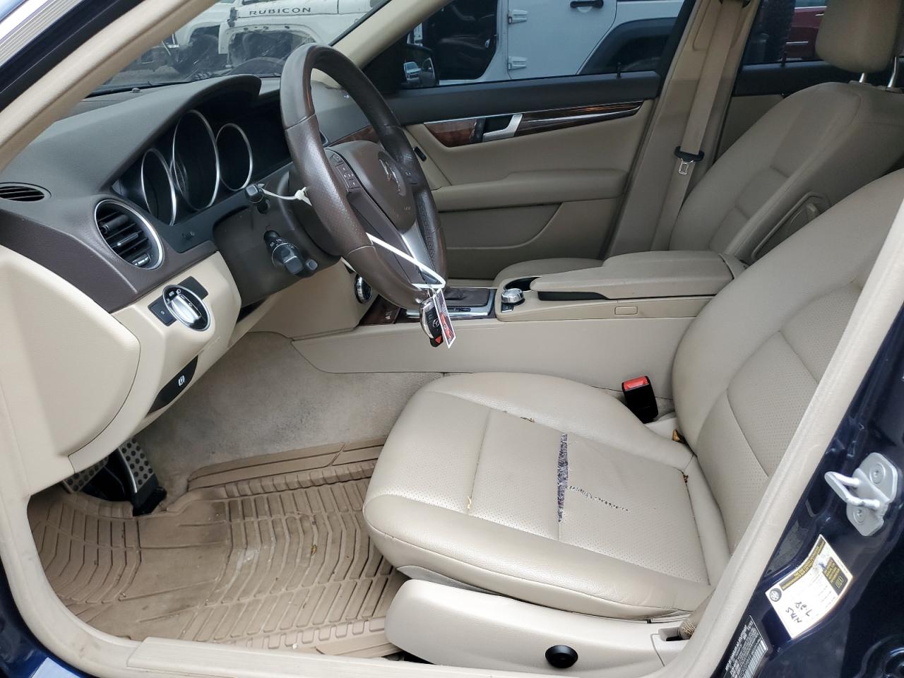 2012 Mercedes-Benz C 300 4Matic VIN: WDDGF8BBXCR209844 Lot: 63390405