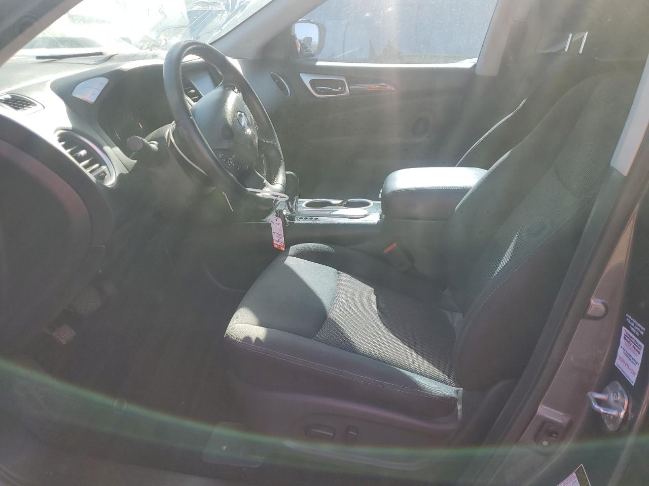2018 Nissan Pathfinder S VIN: 5N1DR2MN7JC664705 Lot: 63347435