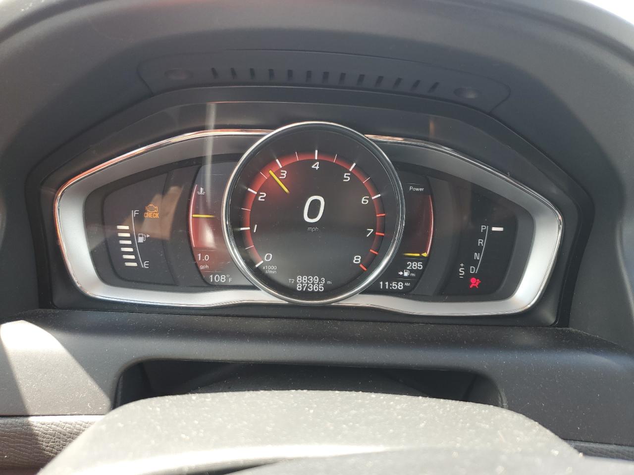 2017 Volvo Xc60 T5 Inscription VIN: YV440MDU6H2154554 Lot: 65272425