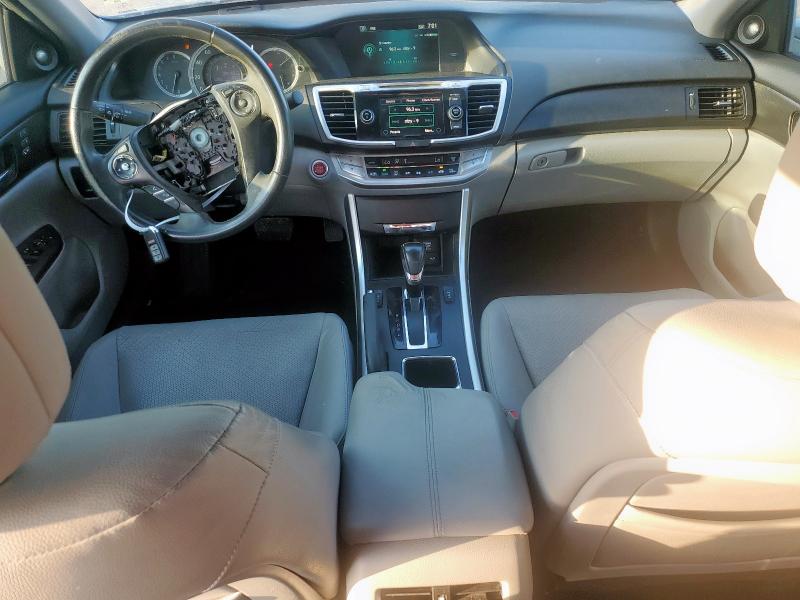 Седаны HONDA ACCORD 2014 Серебристый