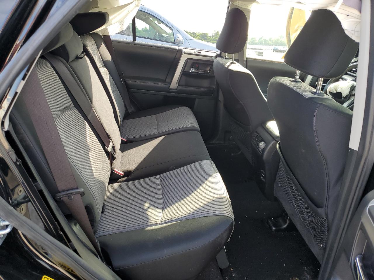 2019 Toyota 4Runner Sr5/Sr5 Premium VIN: JTEBU5JR7K5729606 Lot: 63665955