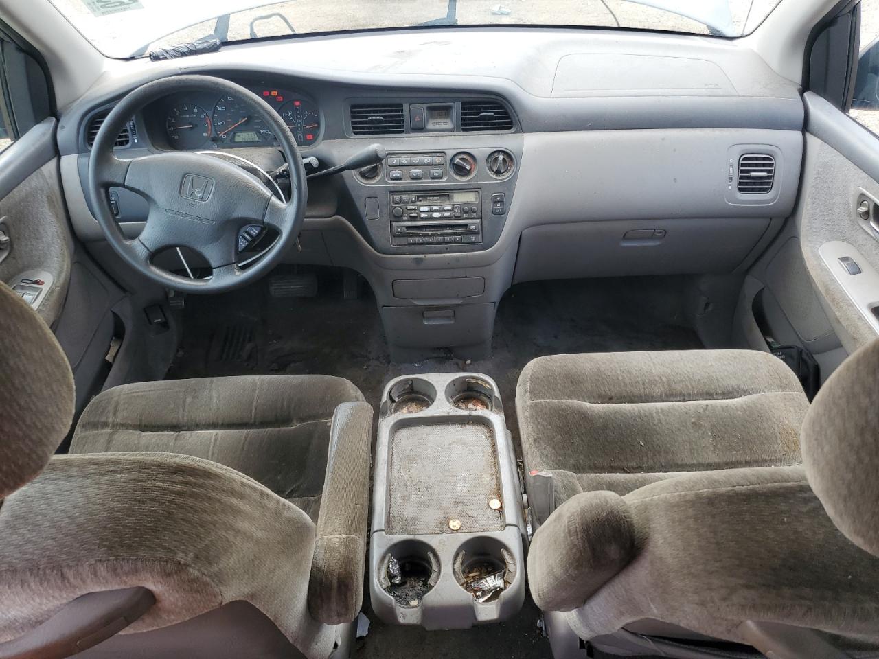 2000 Honda Odyssey Lx VIN: 2HKRL1858YH622705 Lot: 63376115