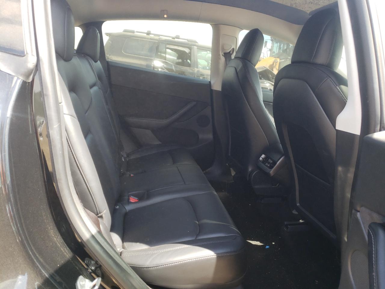 2021 Tesla Model Y VIN: 5YJYGDEE0MF107955 Lot: 65192185