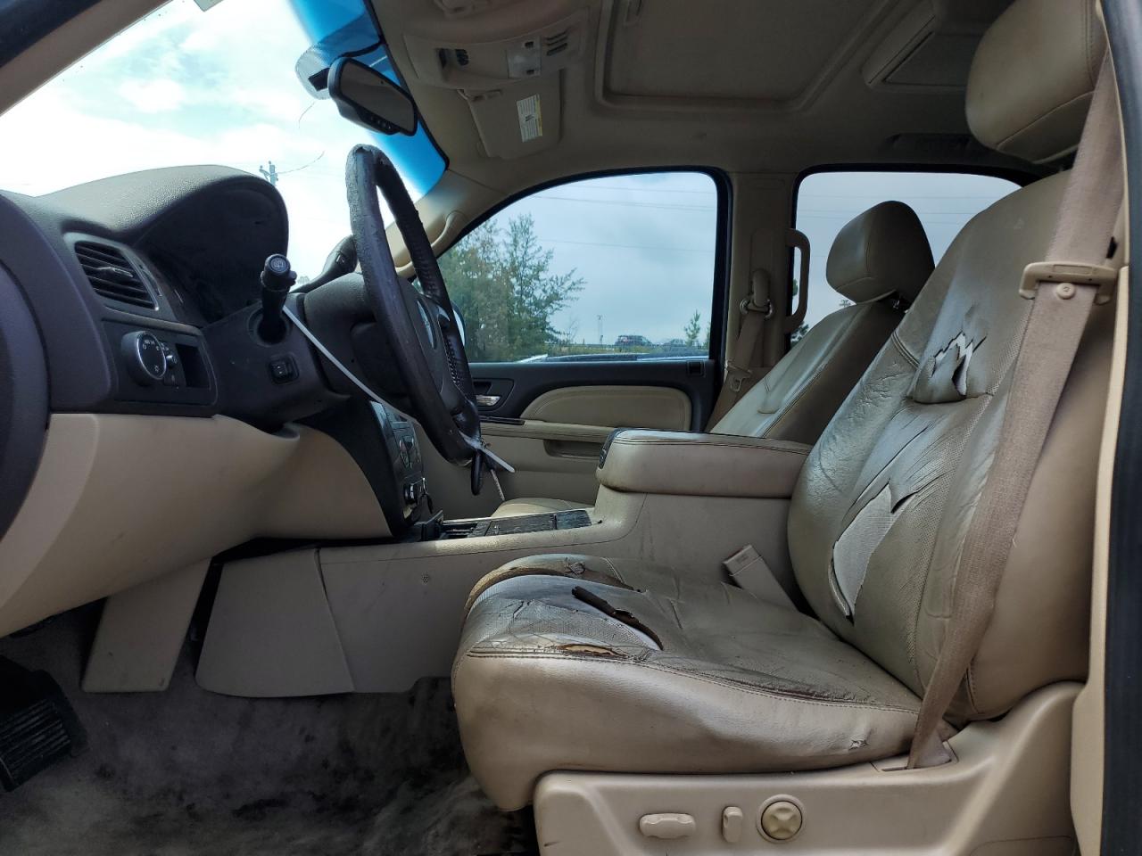 2010 GMC Yukon Denali VIN: 1GKUKEEFXAR191336 Lot: 63604875