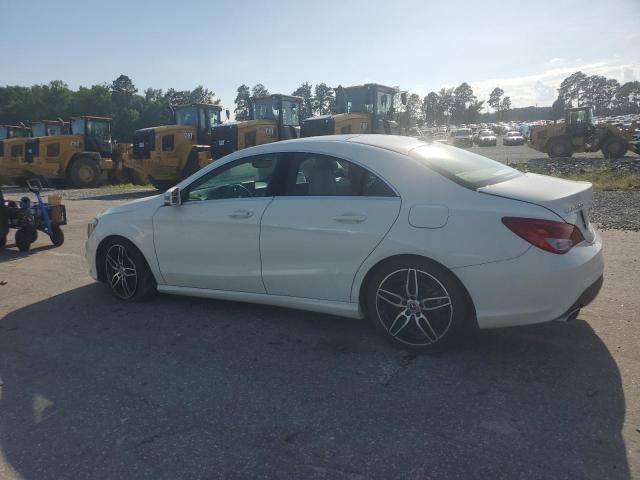 Sedans MERCEDES-BENZ CLA-CLASS 2016 Biały