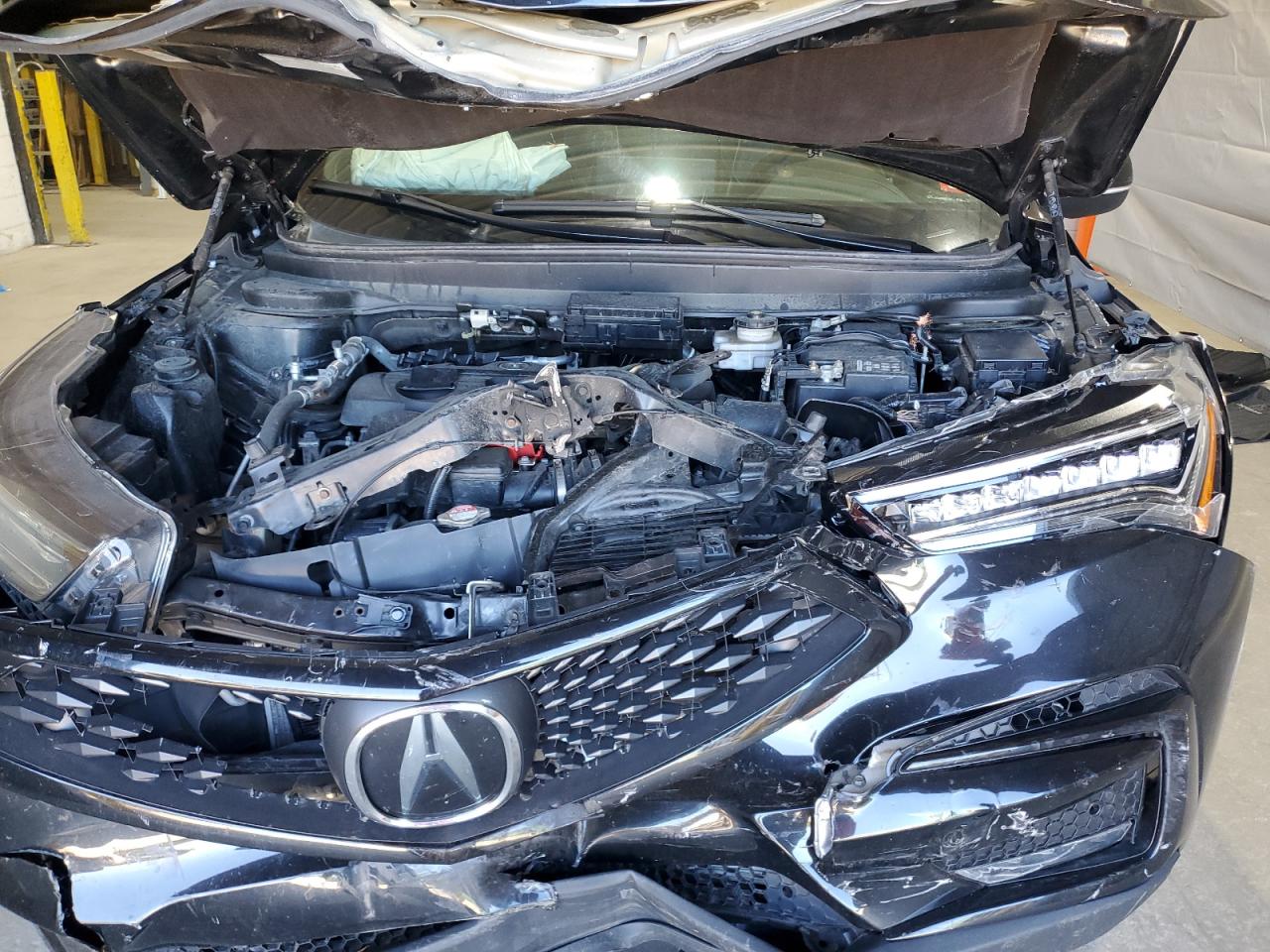 5j8tc2h6xkl021837 5J8TC2H6XKL021837 2019 Acura Rdx A-Spec