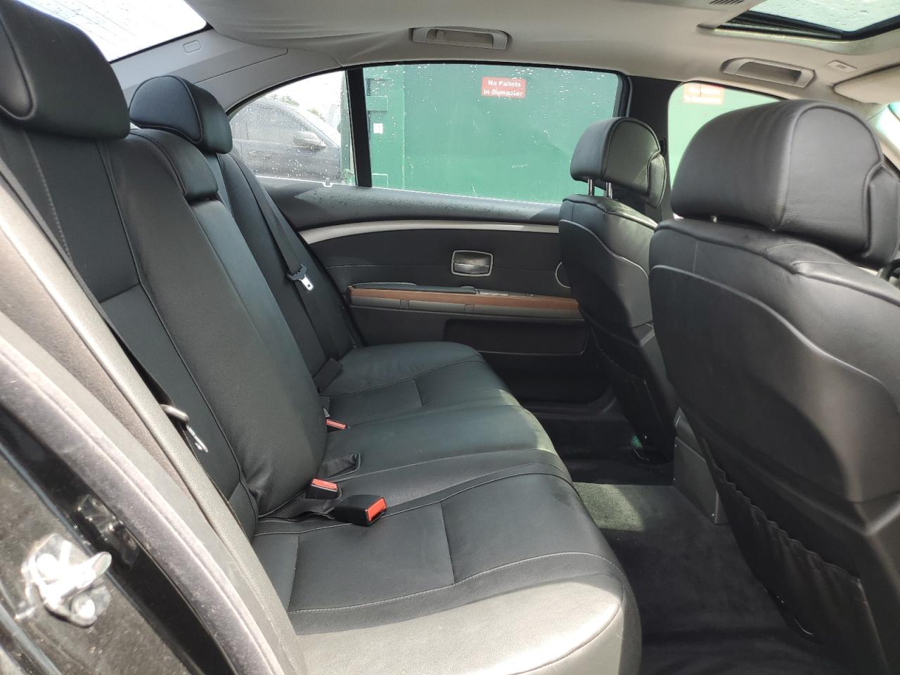 2007 BMW 750 VIN: WBAHN83557DT77336 Lot: 63240135