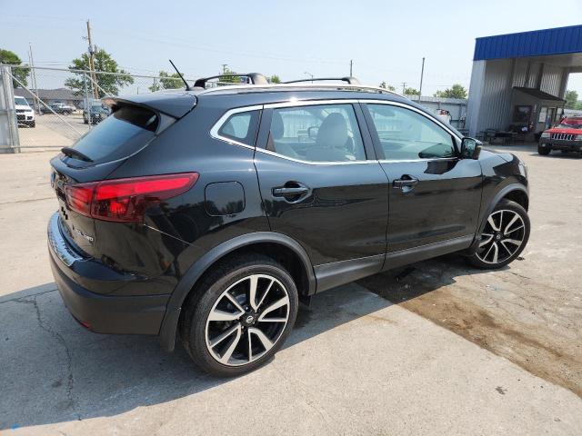  NISSAN ROGUE 2017 Czarny
