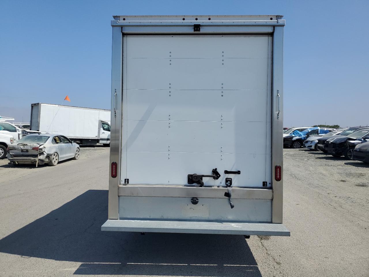 2023 Ford Econoline E350 Super Duty Cutaway Van VIN: 1FDWE3FK4PDD21124 Lot: 63704865