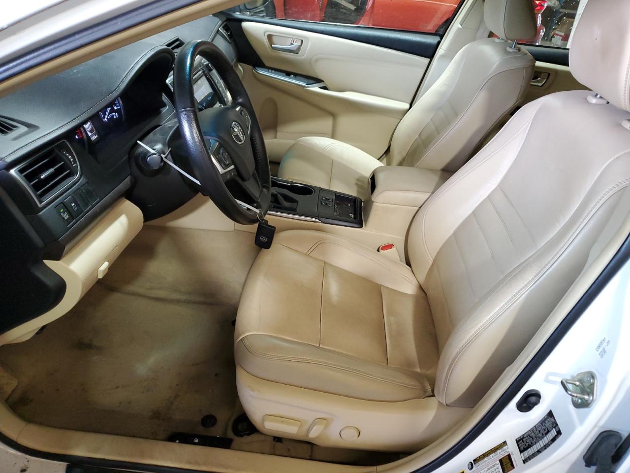 2016 Toyota Camry Le VIN: 4T1BF1FK3GU571146 Lot: 65593785