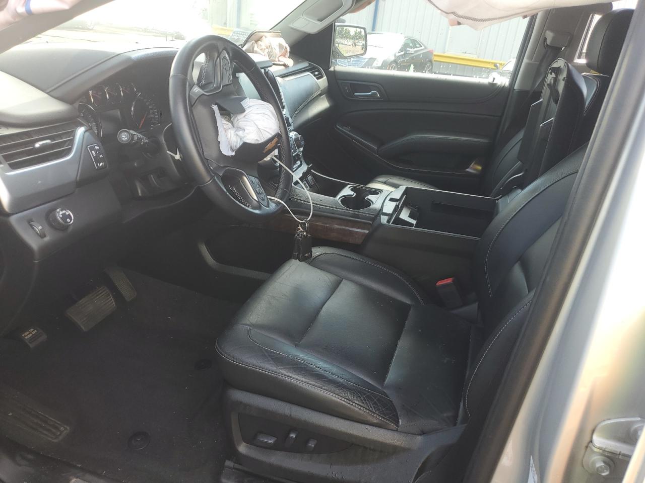 2019 Chevrolet Tahoe C1500 Lt VIN: 1GNSCBKC9KR115348 Lot: 63853155