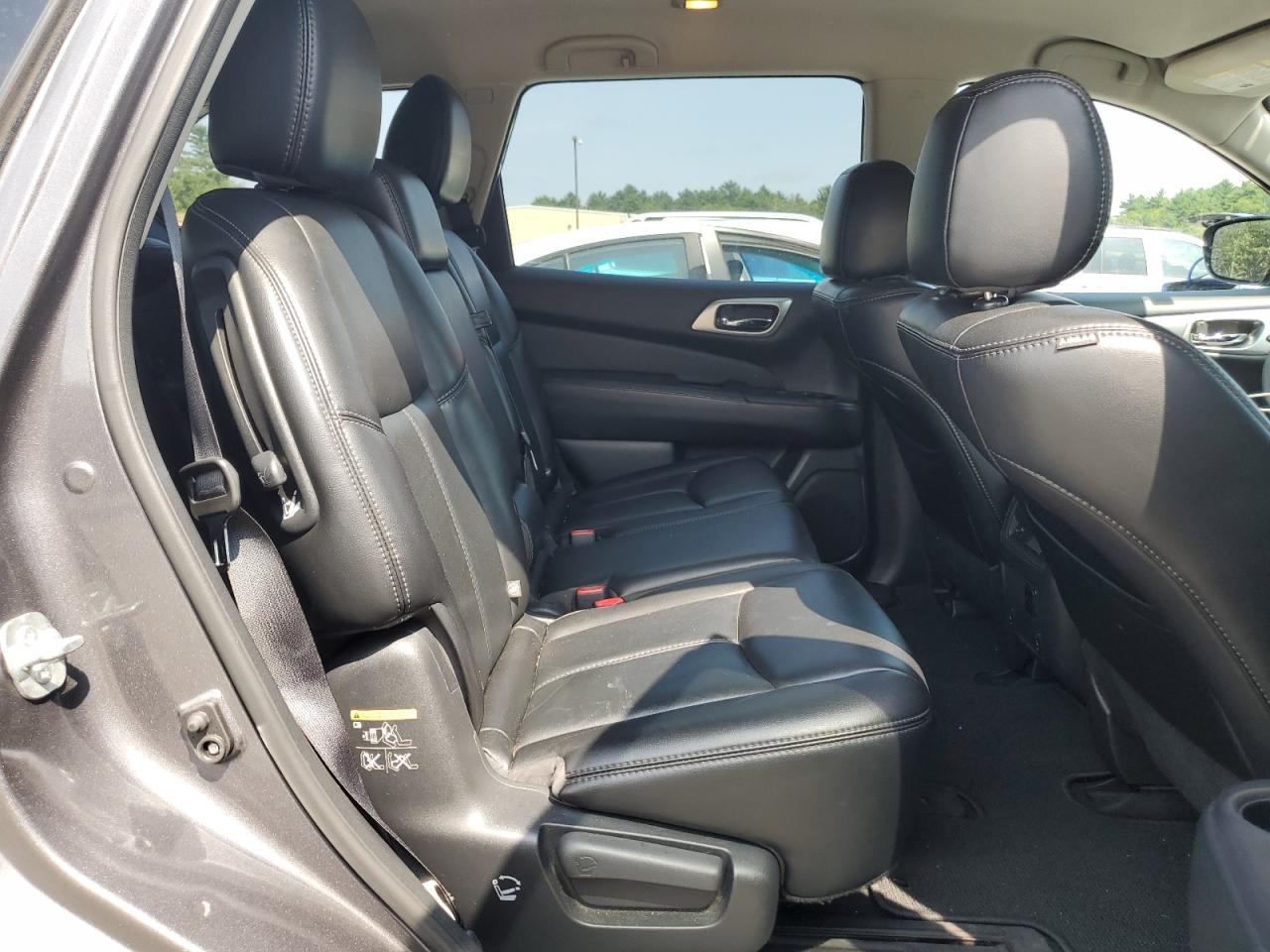 2017 Nissan Pathfinder S VIN: 5N1DR2MMXHC612051 Lot: 62912175