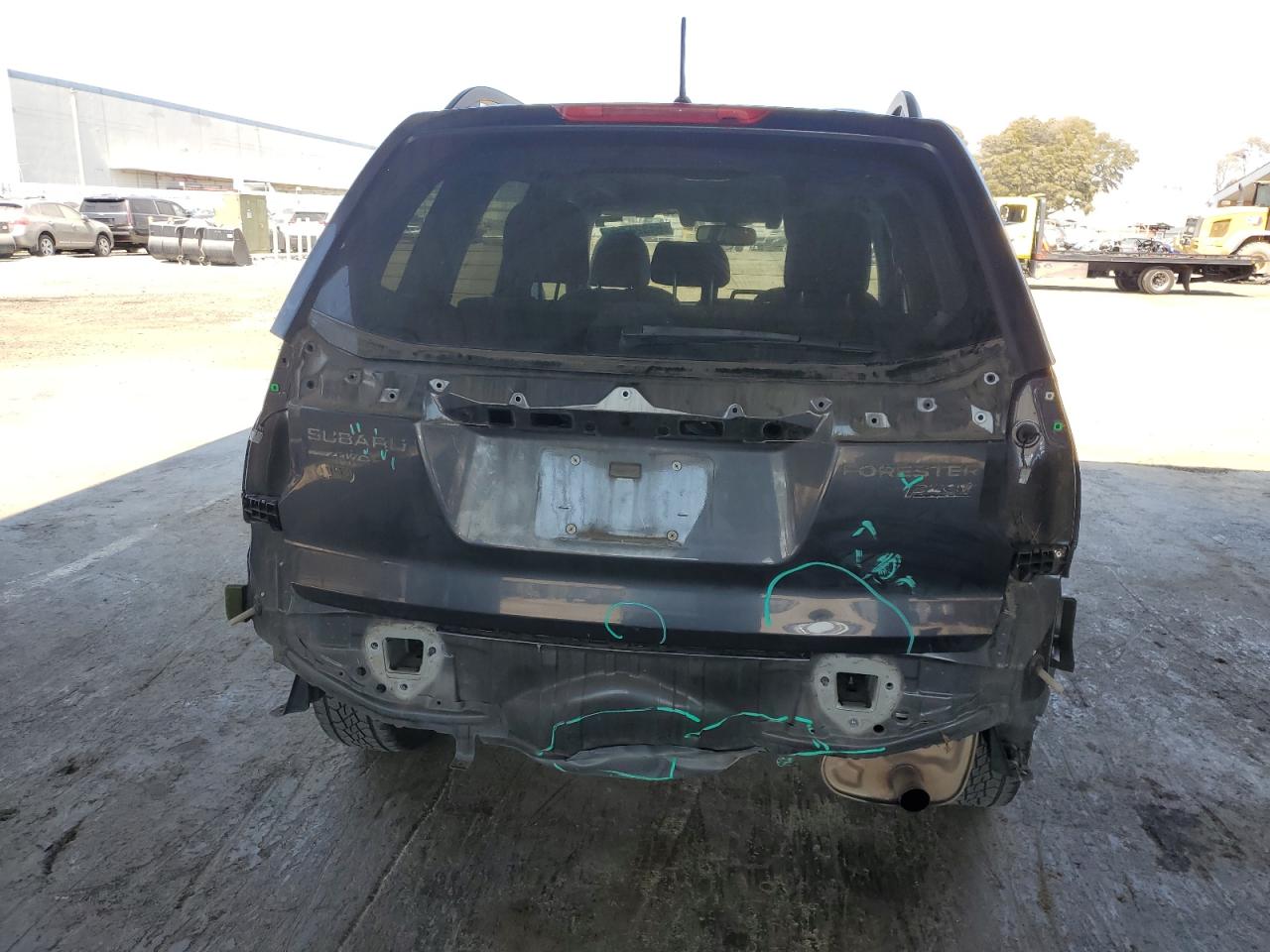 2015 Subaru Forester 2.5I Premium VIN: JF2SJAFCXFH502149 Lot: 64324745