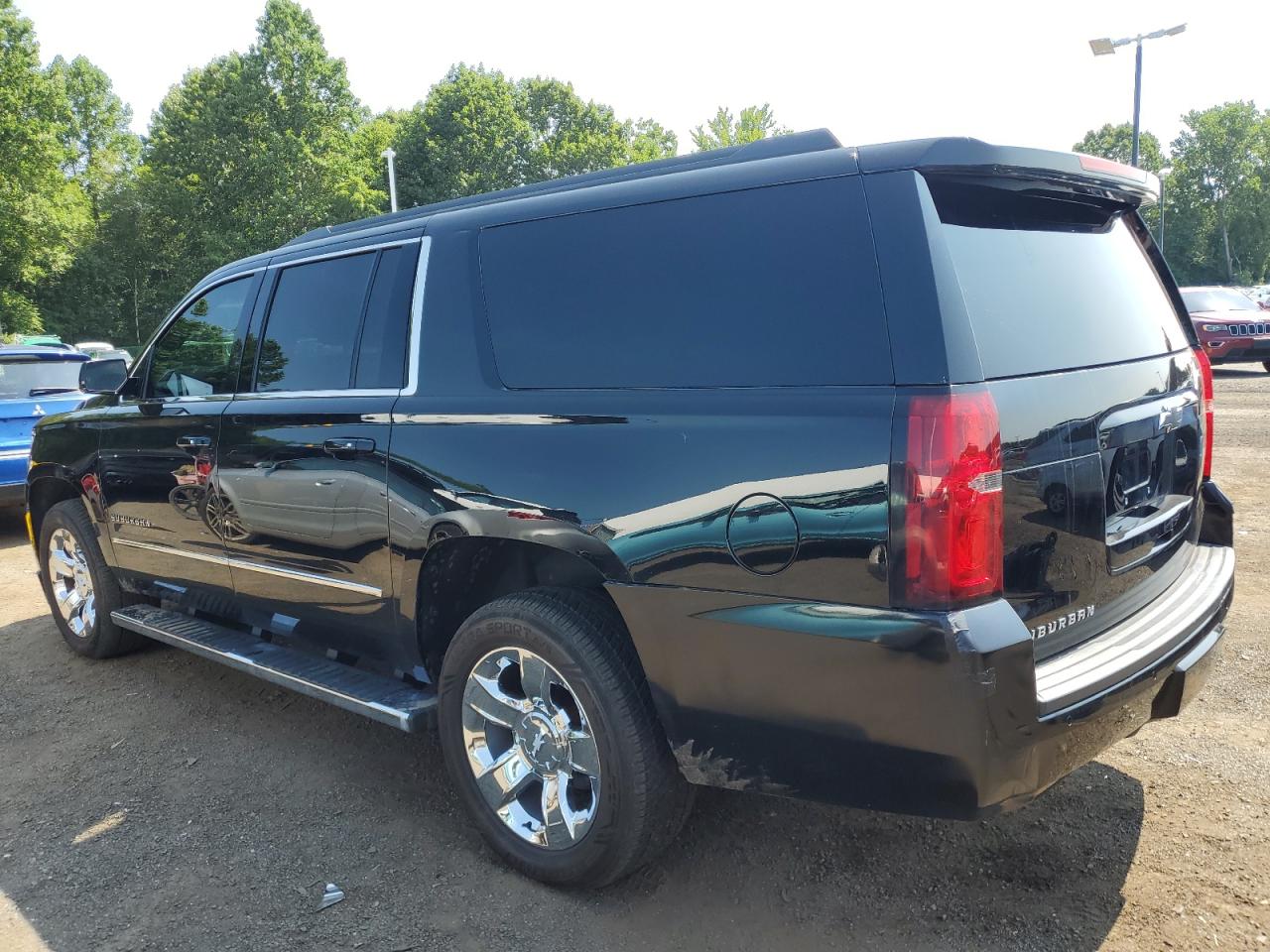 1gnskhkc6kr107116 1GNSKHKC6KR107116 2019 Chevrolet Suburban K1500 Lt