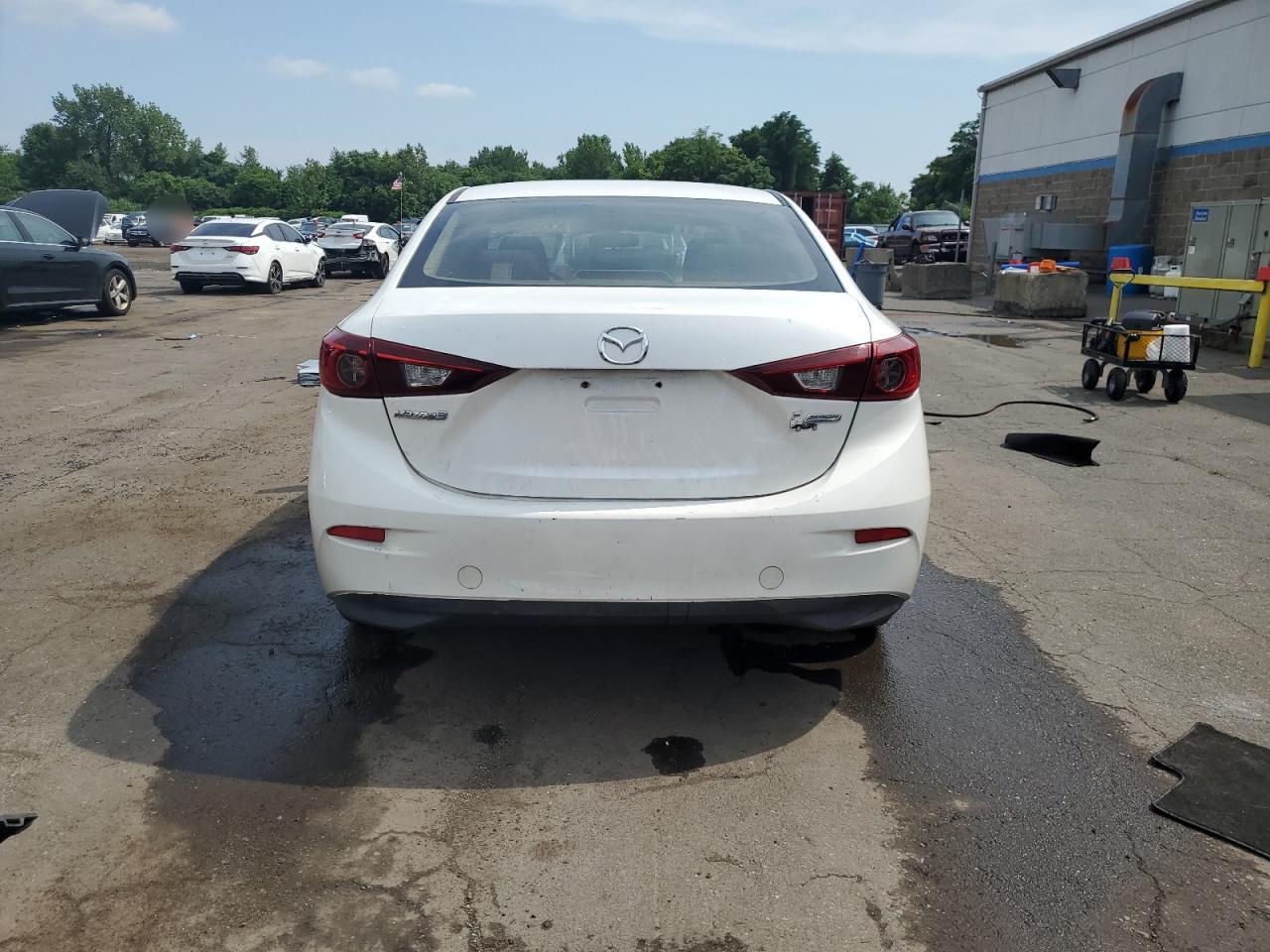 2015 Mazda 3 Sv VIN: JM1BM1T71F1242942 Lot: 64180735