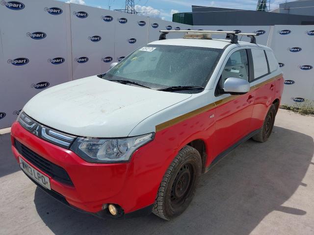 MITSUBISHI OUTLANDER 2013