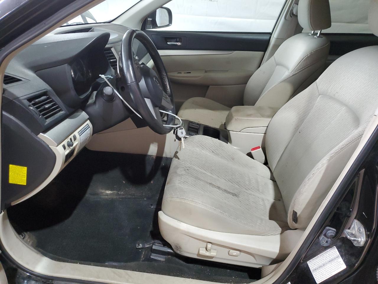 2011 Subaru Outback 2.5I Premium VIN: 4S4BRBCC7B3445672 Lot: 64371365