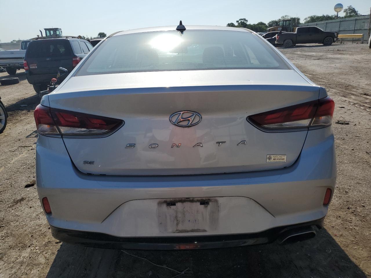 2018 Hyundai Sonata Se VIN: 5NPE24AF5JH686728 Lot: 63711495