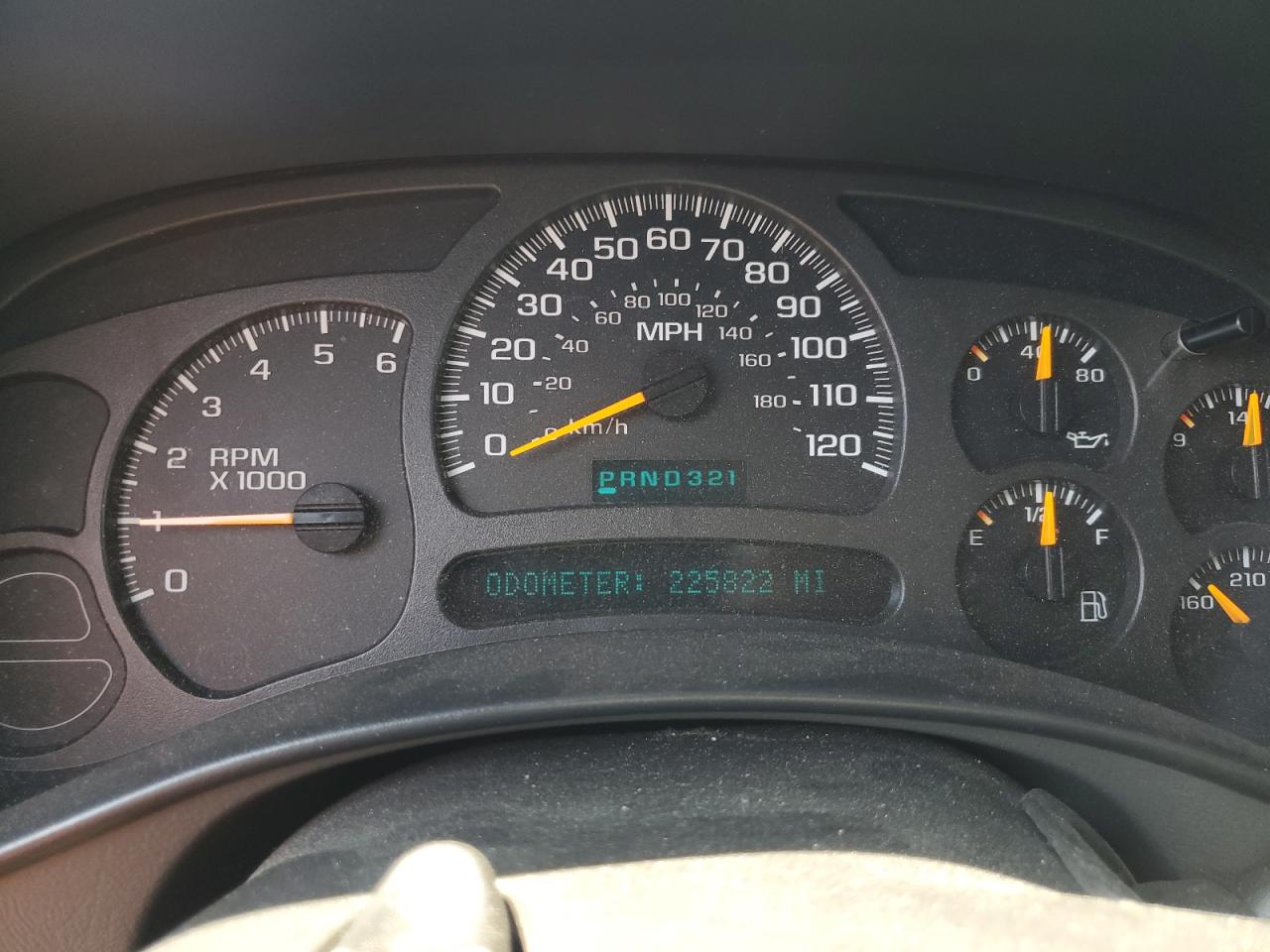 2003 Chevrolet Suburban C1500 VIN: 3GNEC16T33G186032 Lot: 65222445