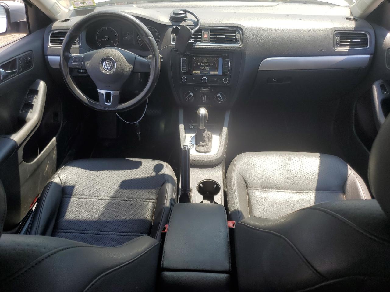2011 Volkswagen Jetta Sel VIN: 3VWLZ7AJ3BM304133 Lot: 65052145