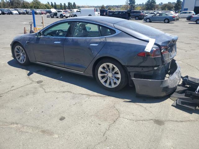 Хэтчбеки TESLA MODEL S 2016 Серый