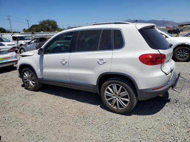 Parquets VOLKSWAGEN TIGUAN 2012 Biały
