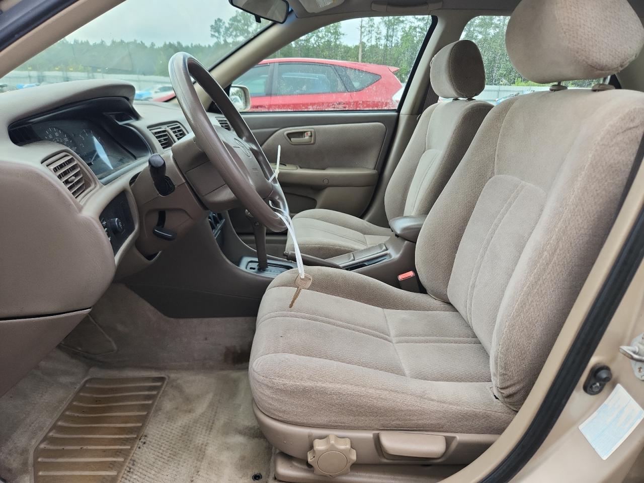 2001 Toyota Camry Ce VIN: 4T1BG22K01U814587 Lot: 64323065