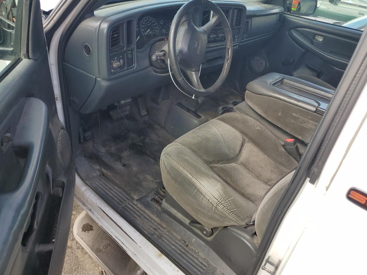 2001 GMC Sierra K2500 Heavy Duty VIN: 1GTHK24UX1E151258 Lot: 64832335