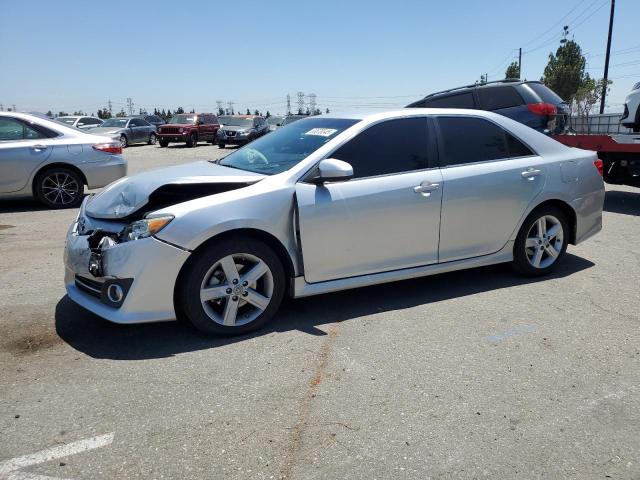  TOYOTA CAMRY 2012 Srebrny