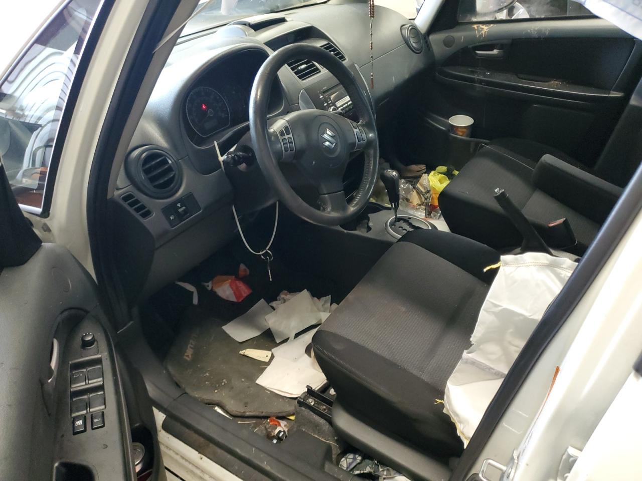 I (Classic) I (Classic)