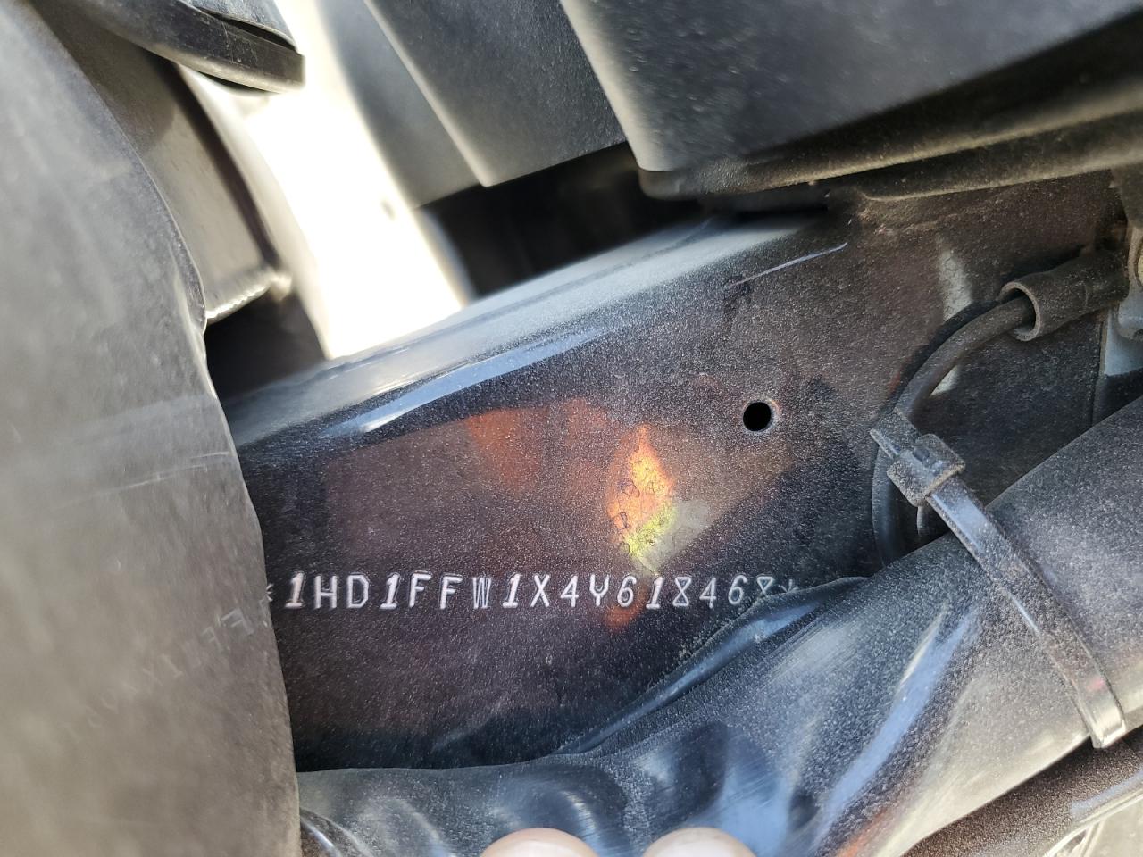 2004 Harley-Davidson Flhtci VIN: 1HD1FFW1X4Y618468 Lot: 65772865