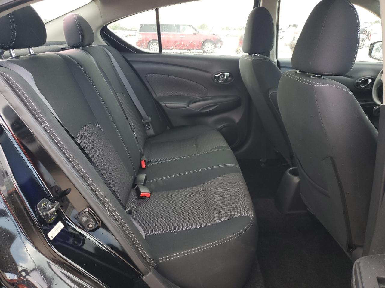 2018 Nissan Versa S VIN: 3N1CN7AP3JL814055 Lot: 63210595