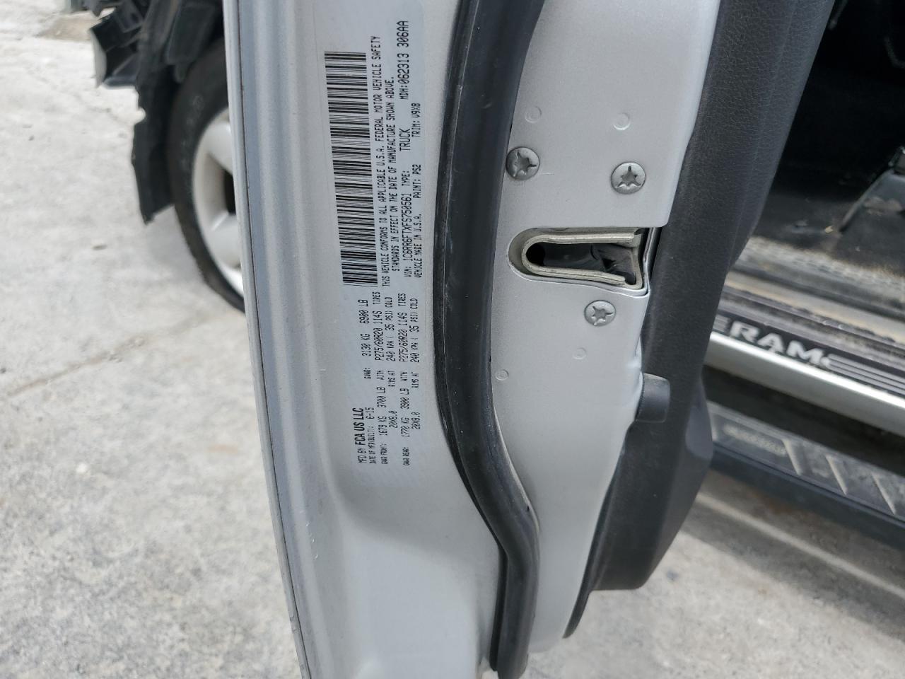 2015 Ram 1500 St VIN: 1C6RR6FTXFS750561 Lot: 66195205