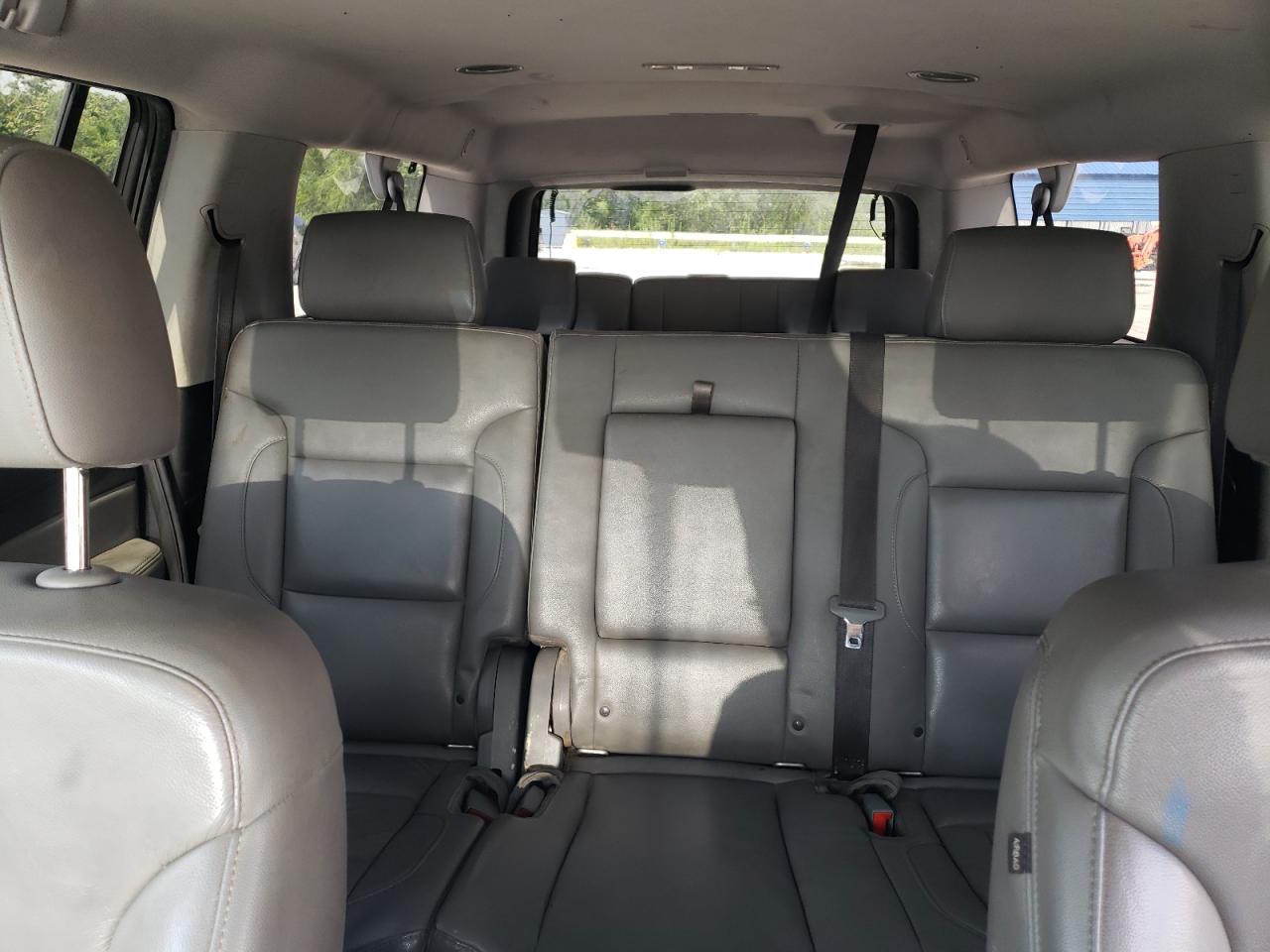 2018 Chevrolet Suburban K1500 Lt VIN: 1GNSKHKC7JR133688 Lot: 65440025